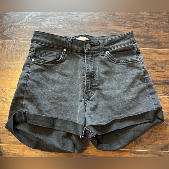 Black Jean Shorts - Picture 1 of 3